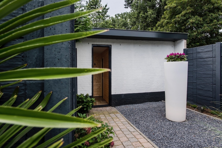 Luxexcellent Wellness B&B