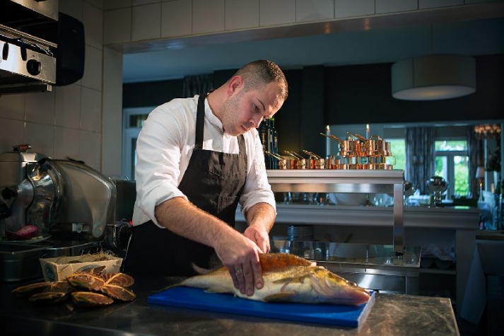 Mezzo Restaurant & Kamers