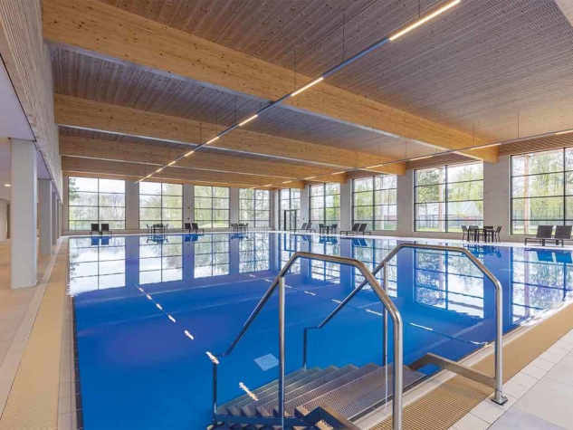 Fletcher Familiehotel De Hunzebergen