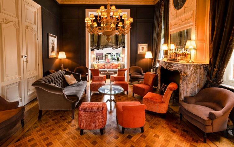 't Kasteel & 't Koetshuys