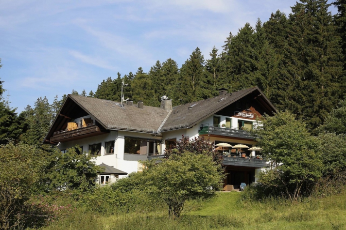 Hotel-Pension Zum Paradies