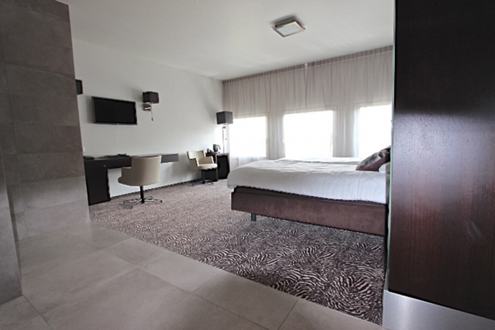 Golden Tulip West Ende